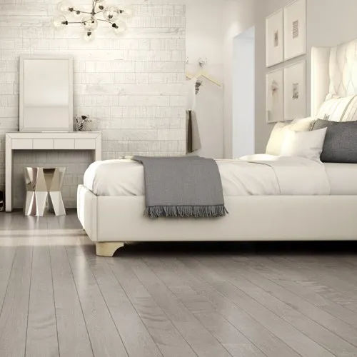 Bedroom Hardwood Flooring | Shoreline Flooring